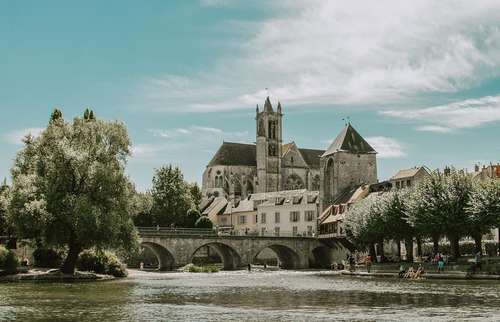 Самые красивые небольшие города Франции